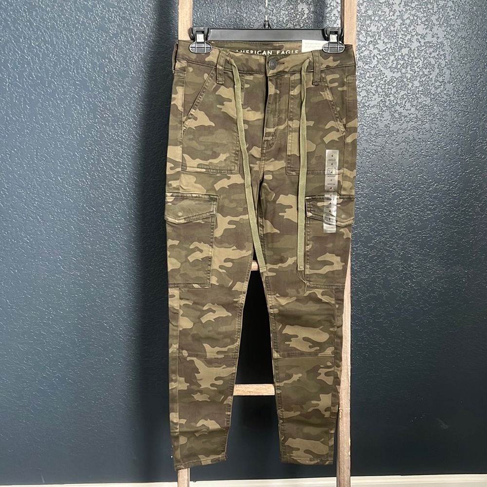 American Eagle Super Hi Rise Crop Jegging